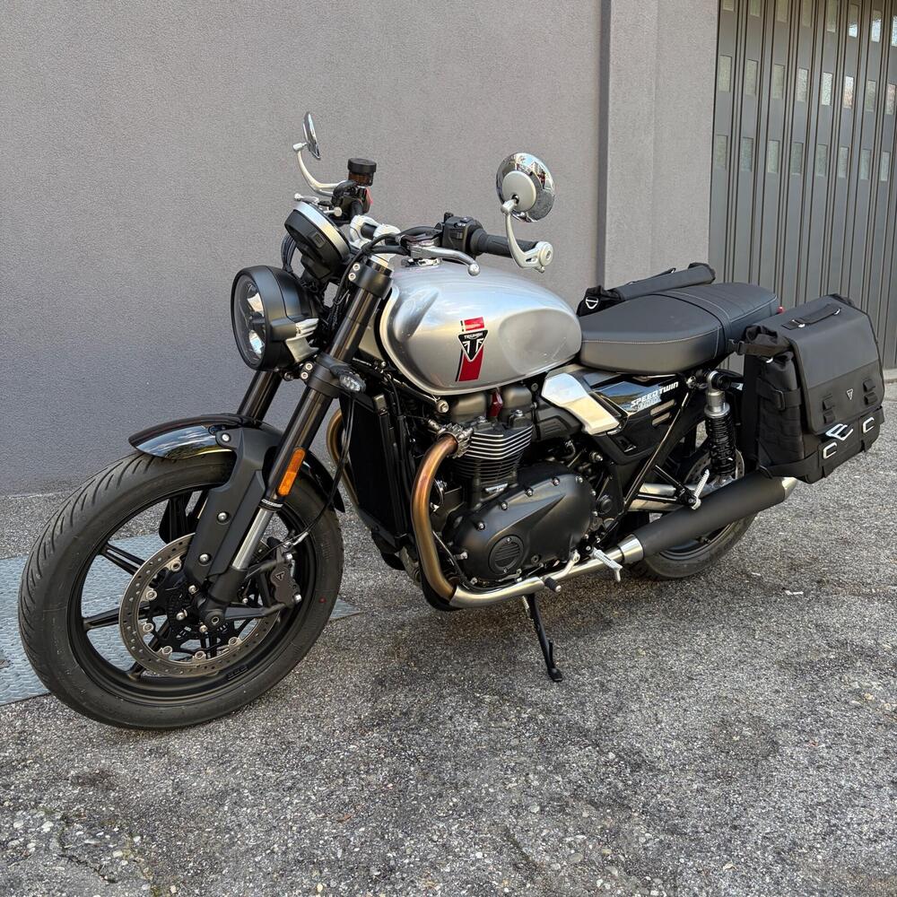 Triumph Speed Twin 900 (2025 - 26) (5)