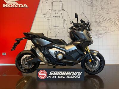 Honda X-ADV 750 DCT (2021 - 24) usata