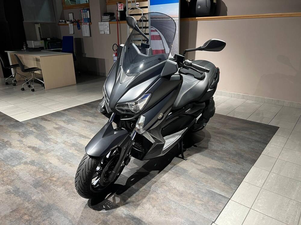 Yamaha X-Max 400 Iron Max ABS (2016) (3)