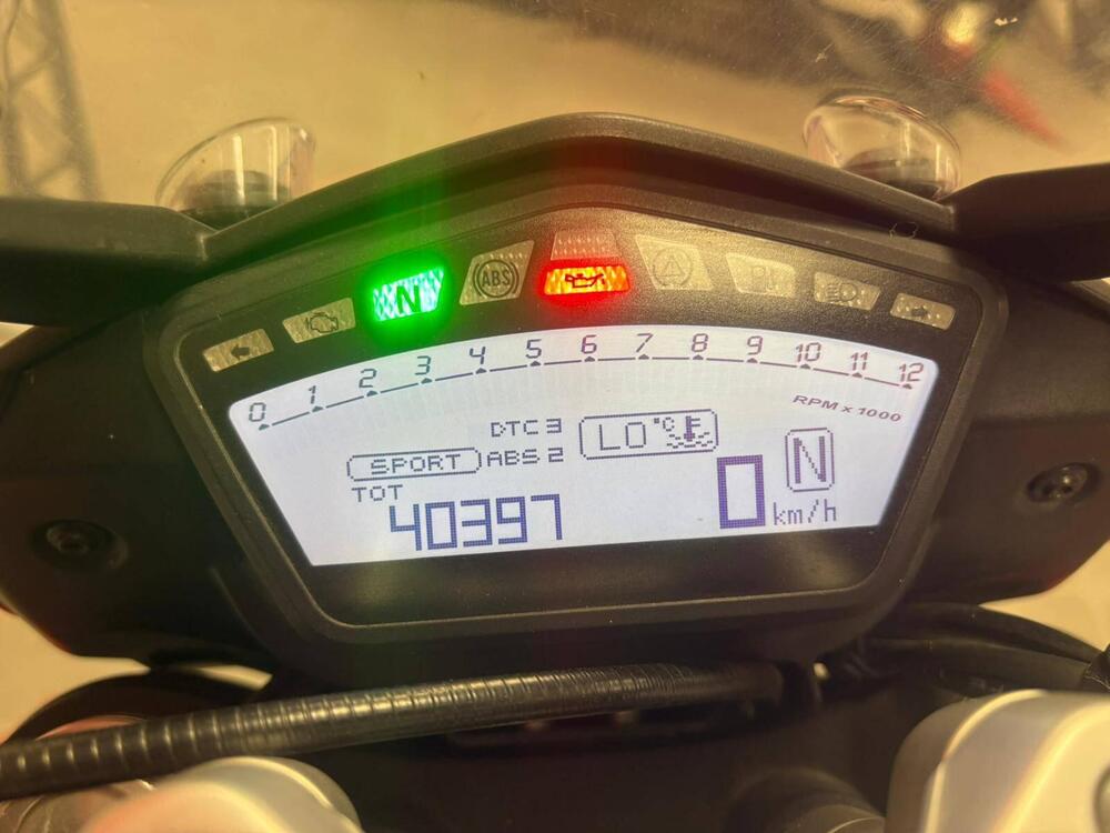 Ducati Hyperstrada 939 (2016 - 18) (4)