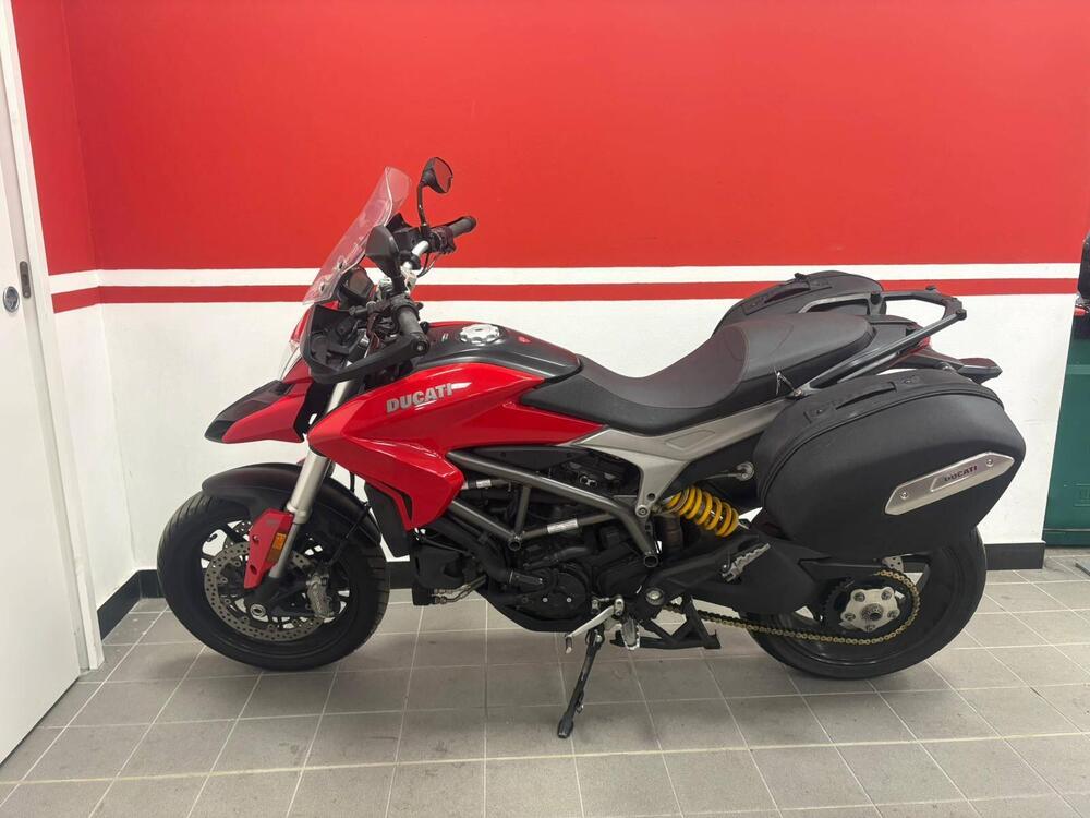 Ducati Hyperstrada 939 (2016 - 18) (2)