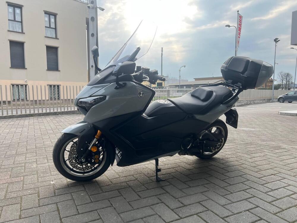 Yamaha T-Max 560 Tech Max (2025 - 26) (4)