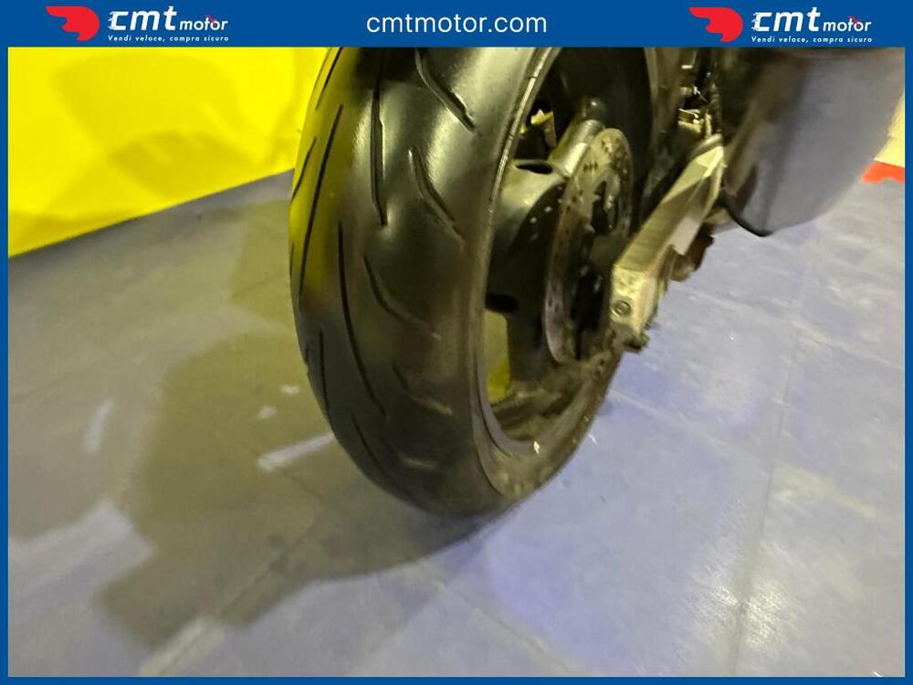 Suzuki GSF 600 Bandit (2000 - 05) (8)