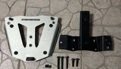 Piastra givi per bauletto Aprilia Caponord 1200