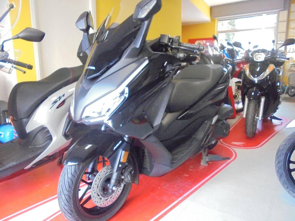 Honda Forza 350 (2022 - 24) (2)