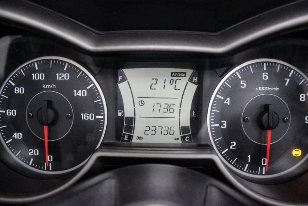 Yamaha X-Max 300 ABS (2017 - 20) (6)