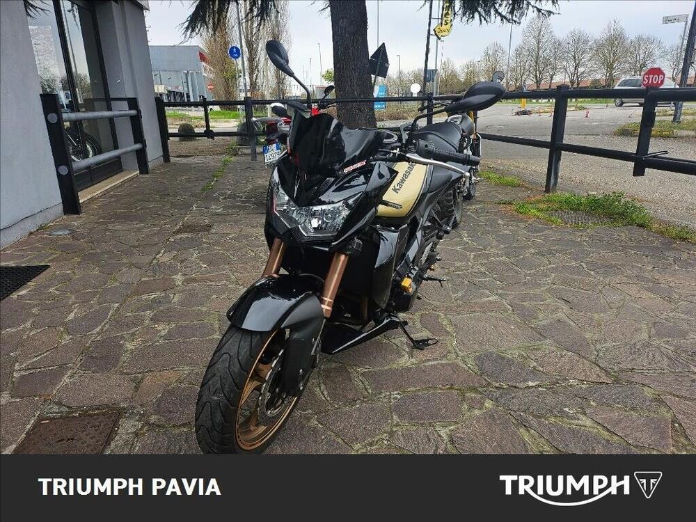 Kawasaki Z 750 R (2011 - 14) (2)