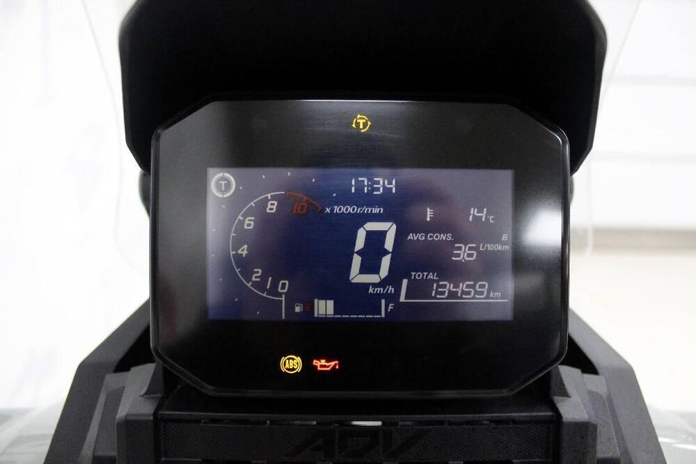 Honda ADV 350 (2022 - 24) (6)