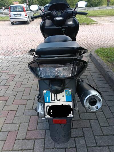 Yamaha T-Max 500 Black Max (2006 - 07) usata