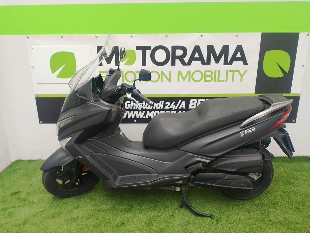 Kymco X-Town 300i ABS (2016 - 20) (3)