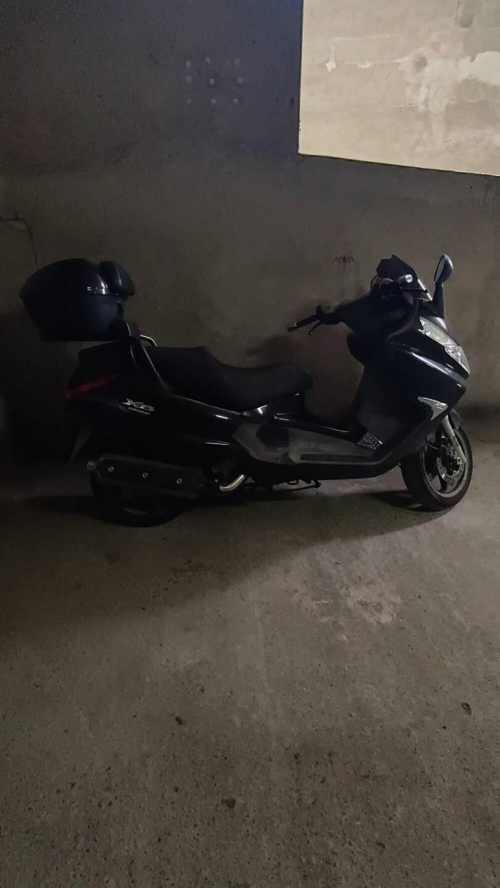 Piaggio X8 400 i.e. (2)