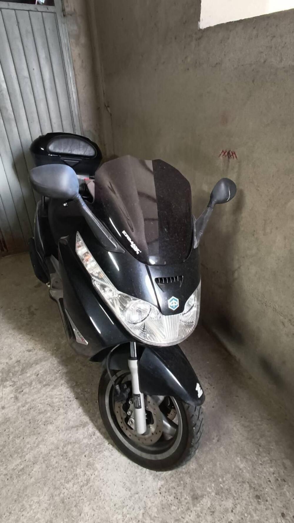Piaggio X8 400 i.e. (4)