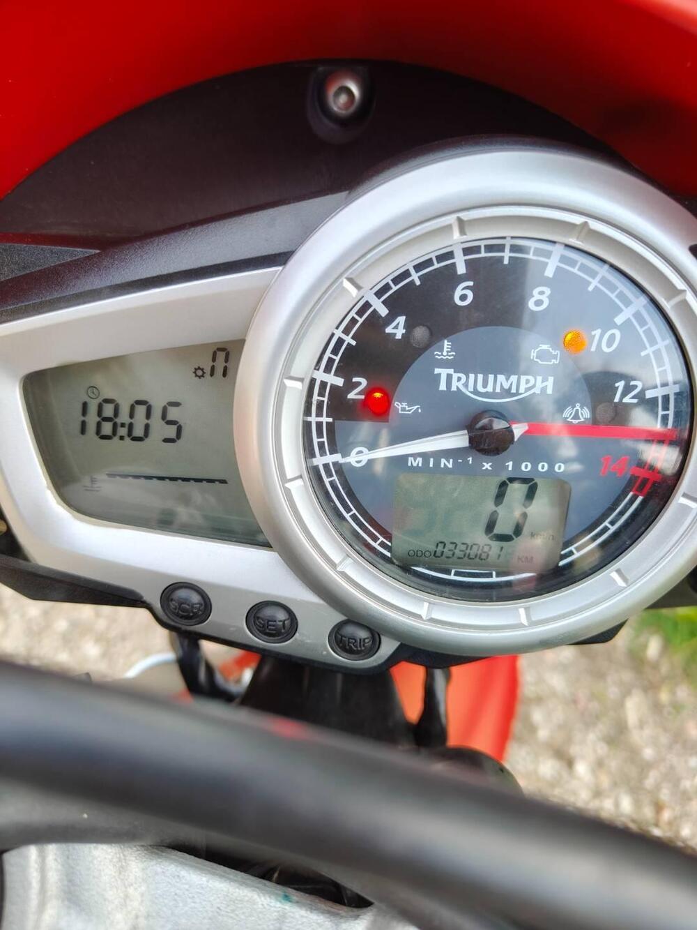 Triumph Street Triple R (2009 - 12) (5)