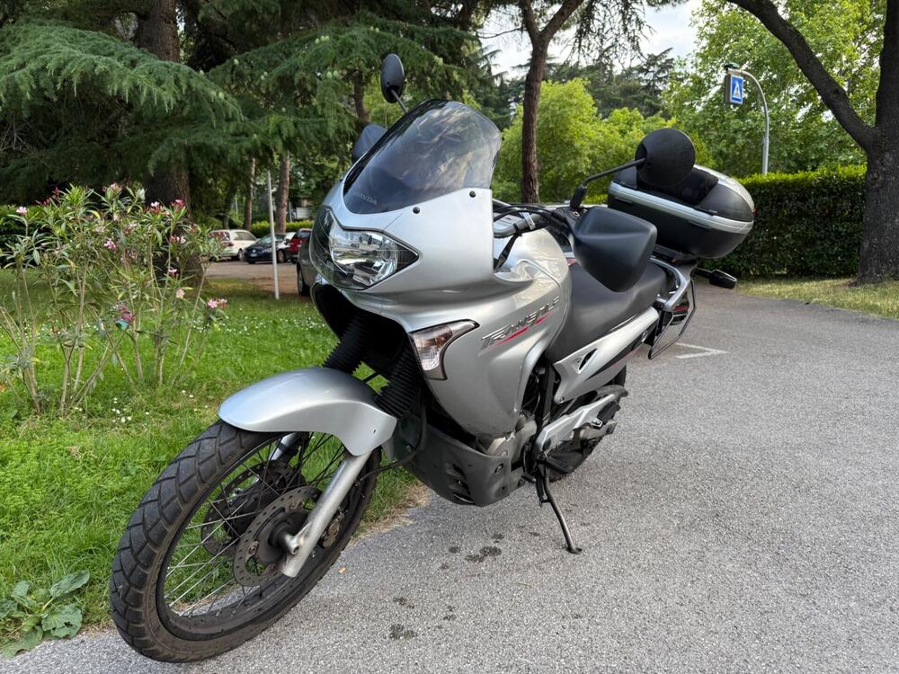 Honda Transalp XL 650V (2005 - 06) (2)