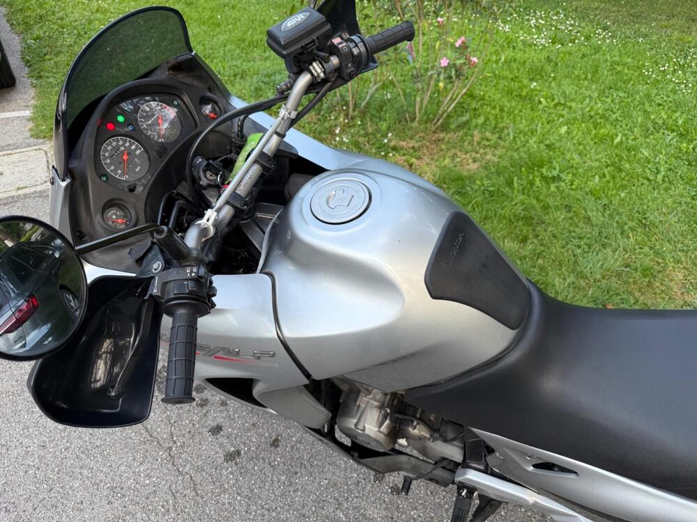 Honda Transalp XL 650V (2005 - 06) (3)