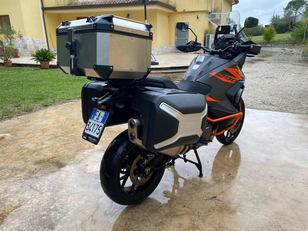 KTM 1290 Super Adventure S (2021) (3)