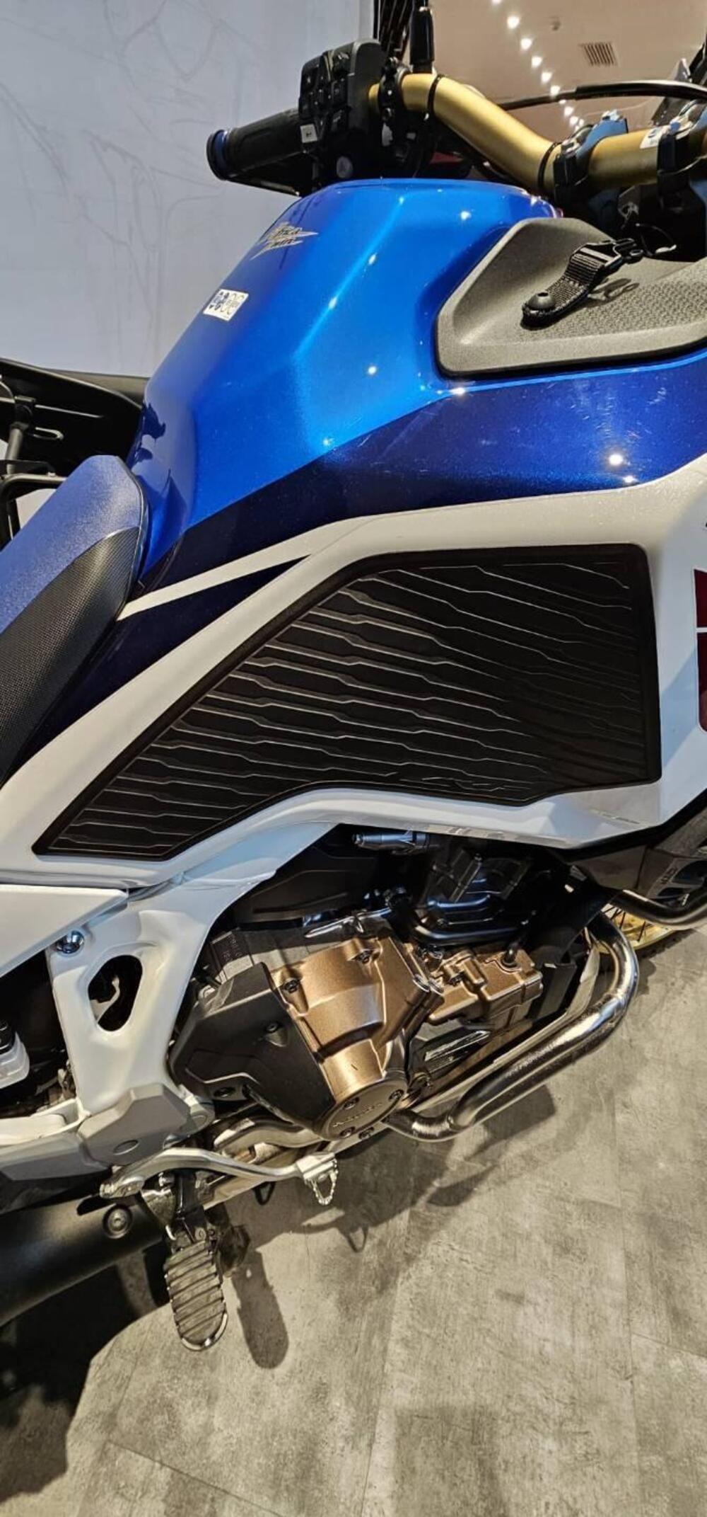 Honda Africa Twin CRF 1100L Adventure Sports DCT Travel Edition (2022 - 23) (7)