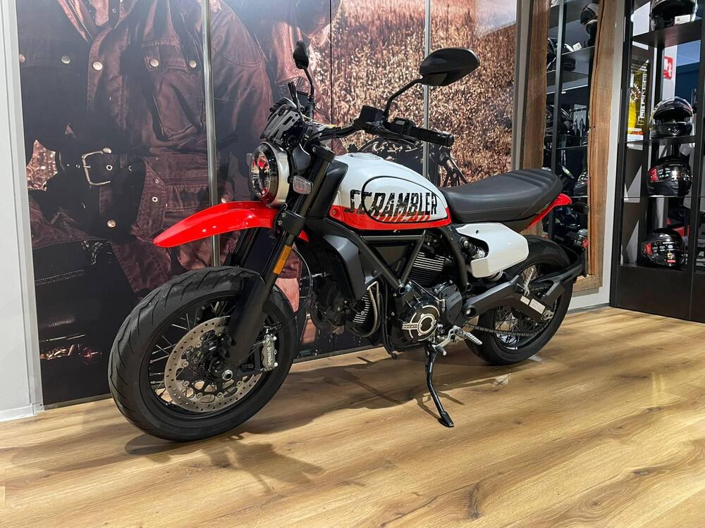 Ducati Scrambler 800 Urban Motard (2022) (3)