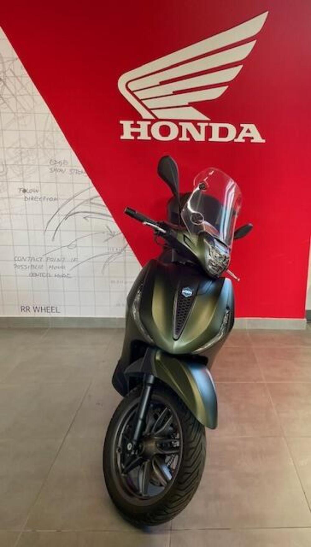 Piaggio Beverly 400 S ABS-ASR (2021 - 24) (3)