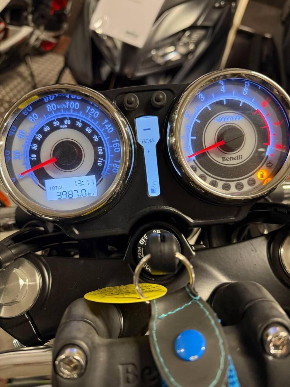 Benelli Imperiale 400 (2021 - 25) (3)