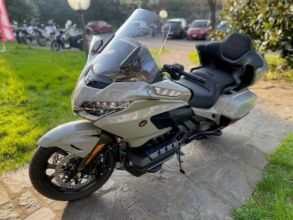 Honda GL 1800 Gold Wing Tour (2025 - 26) (5)