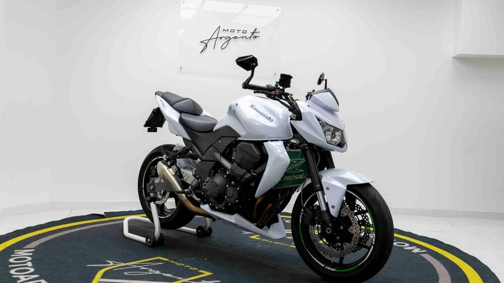 Kawasaki Z 750 (2007 - 14) (10)