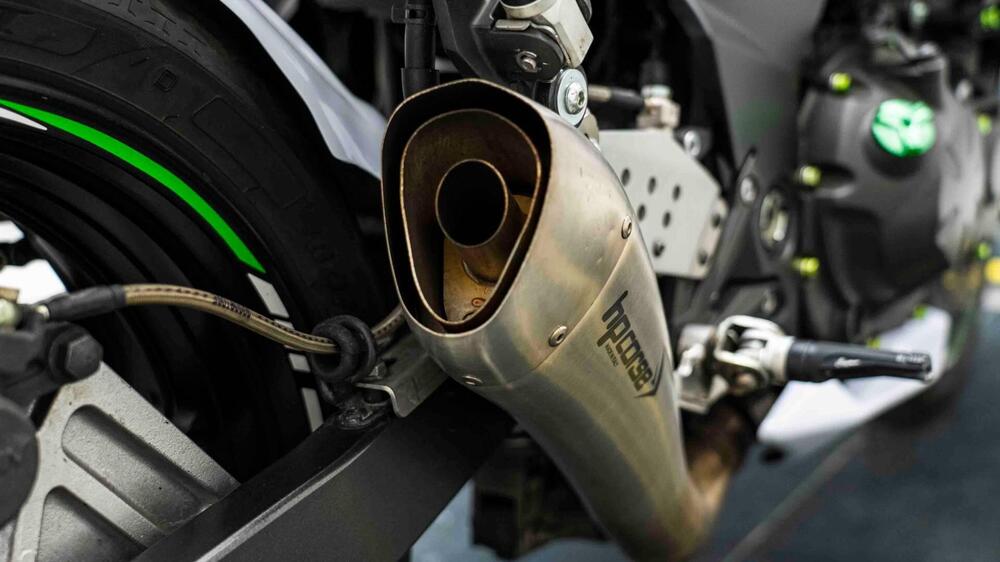 Kawasaki Z 750 (2007 - 14) (14)