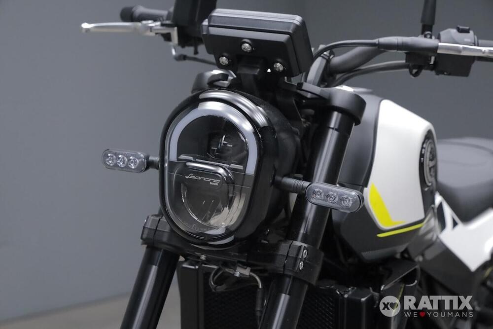 Benelli Leoncino 250 (2021 - 25) (6)