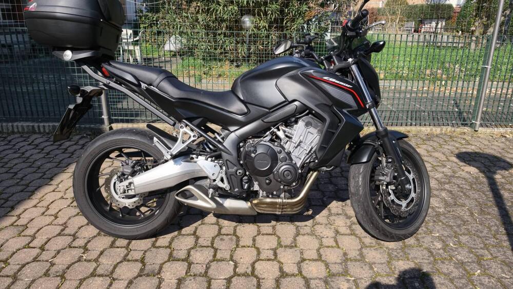 Honda CB 650 F ABS (2014 - 17) (3)