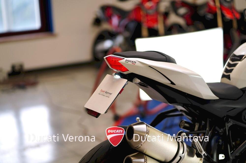 Ducati Streetfighter (2009 - 12) (11)