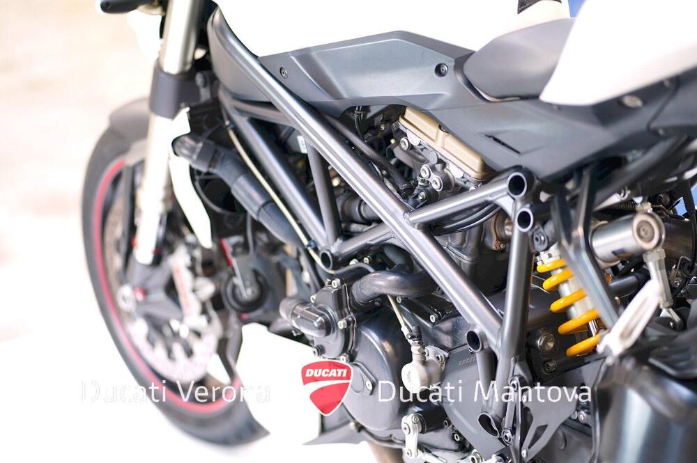 Ducati Streetfighter (2009 - 12) (12)
