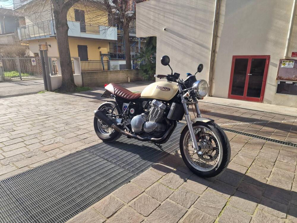 Triumph Thunderbird 900 (1995 - 01) (2)