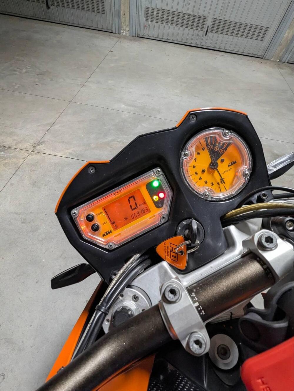 KTM 990 Super Duke (2005 - 07) (8)