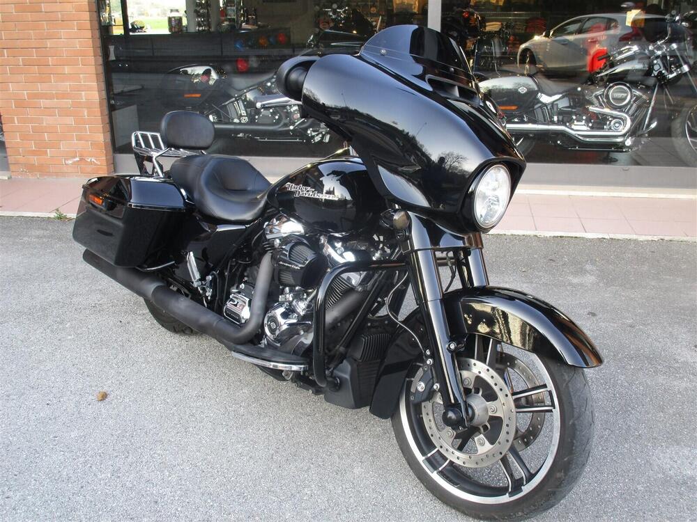 Harley-Davidson 107 Street Glide Special (2017 - 19) - FLHXS (2)