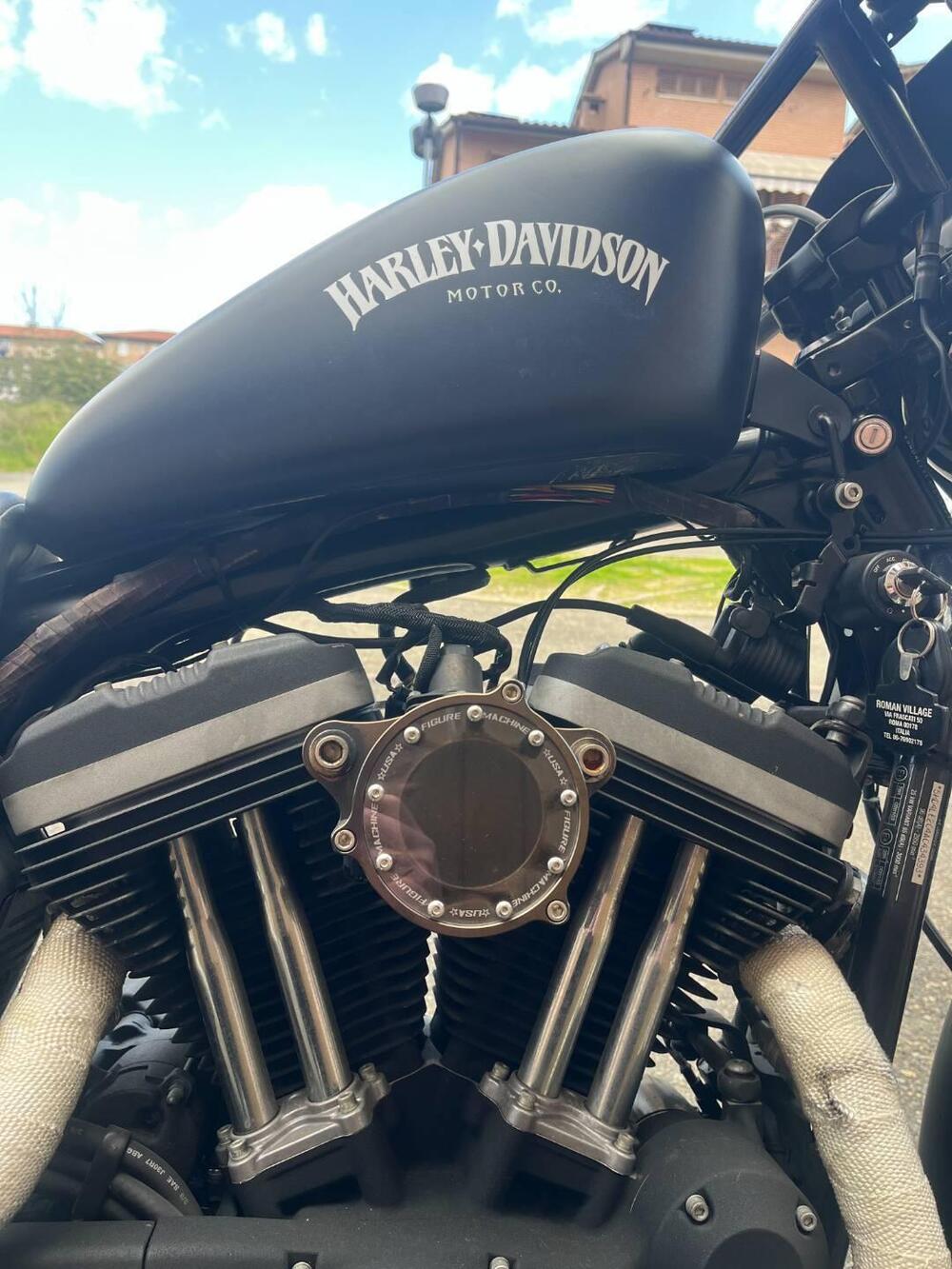 Harley-Davidson 883 Iron (2009 - 11) - XL 883N (11)