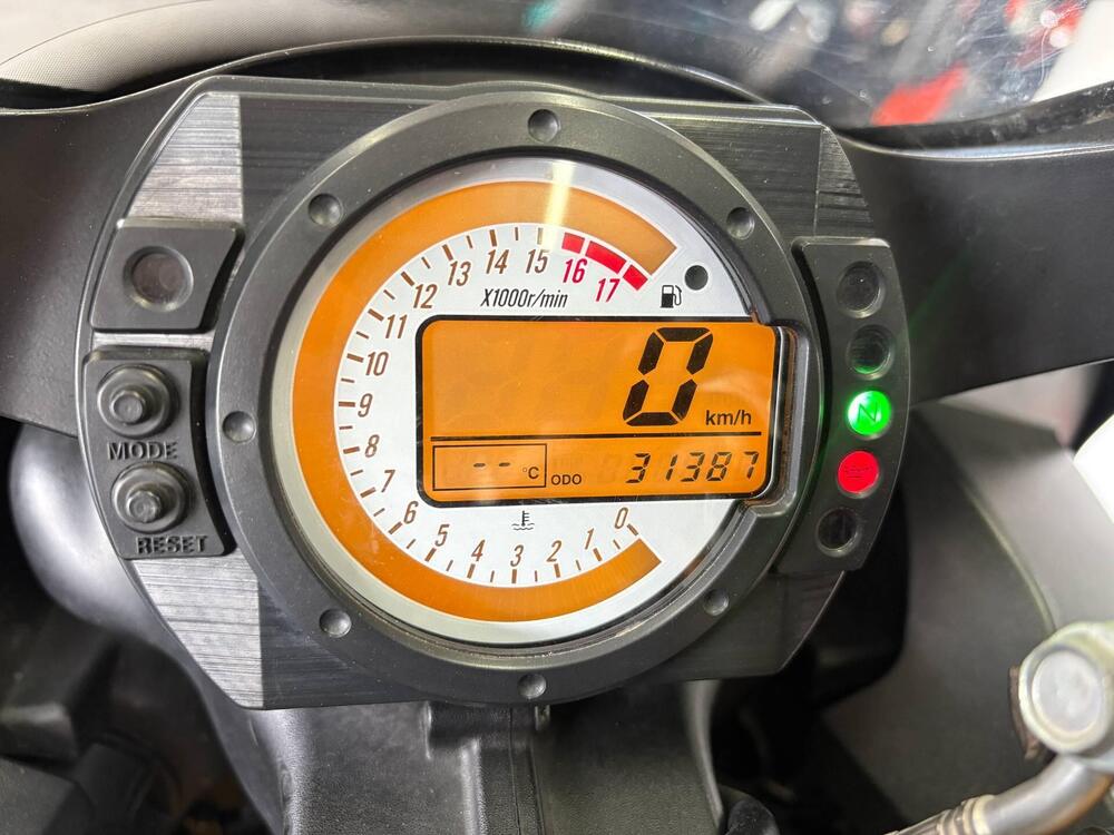 Kawasaki Ninja 636 ZX-6R (2003 - 04) (7)