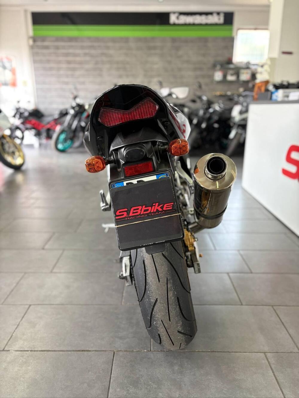 Kawasaki Ninja 636 ZX-6R (2003 - 04) (4)