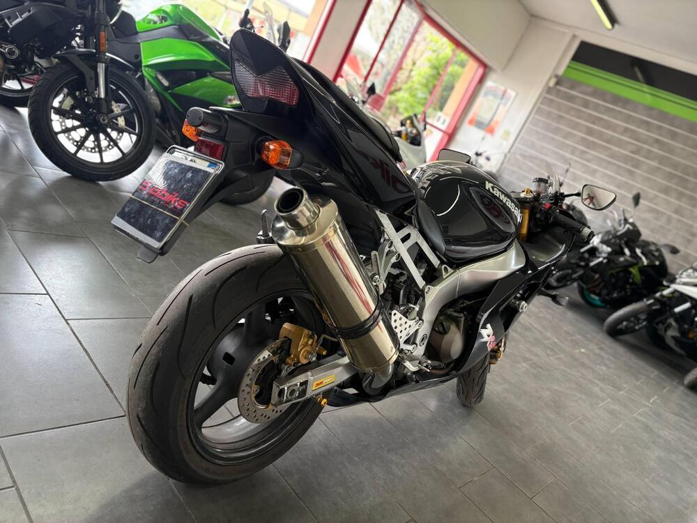 Kawasaki Ninja 636 ZX-6R (2003 - 04) (5)
