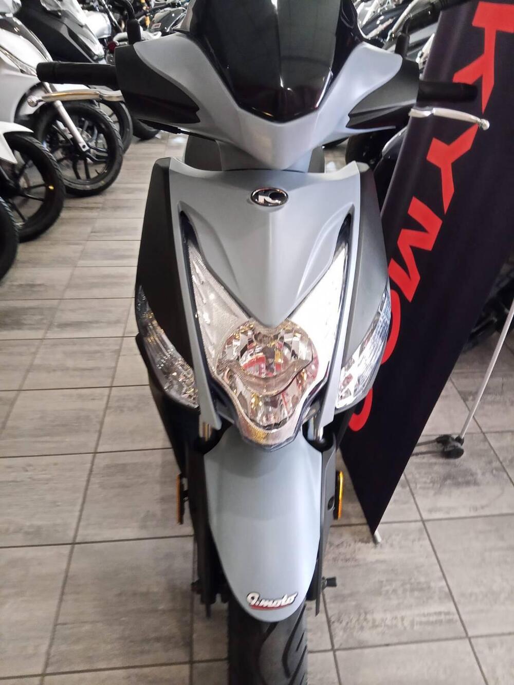 Kymco Agility 200i R16 + (2021 - 25) (3)
