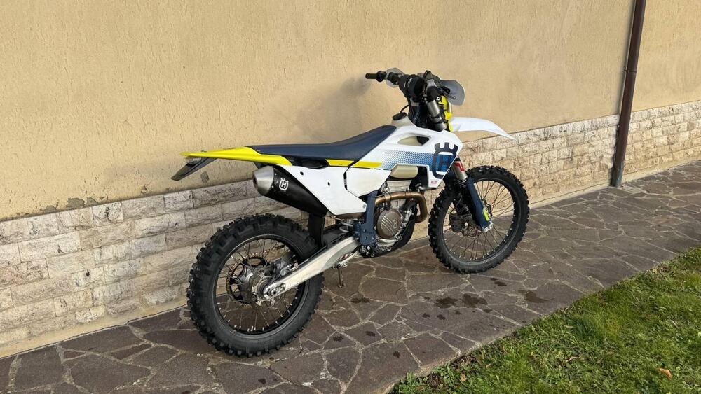 Husqvarna FE 350 (2024) (2)