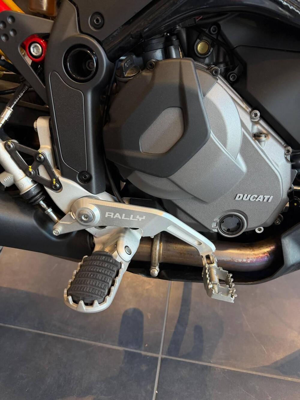 Ducati DesertX Rally (2024 - 25) (13)