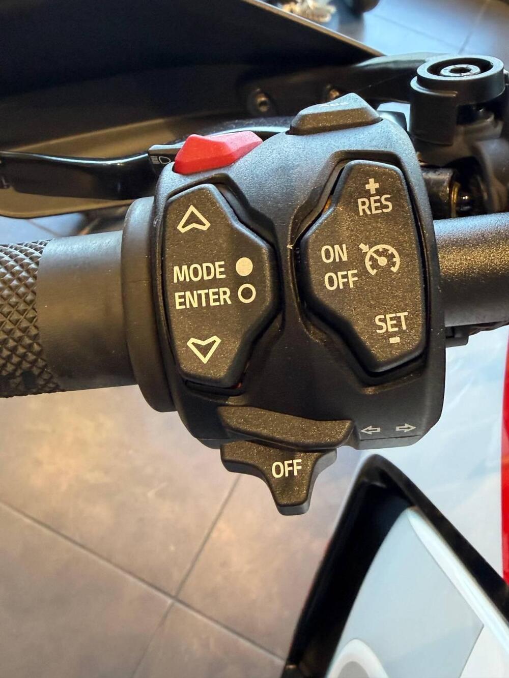 Ducati DesertX Rally (2024 - 25) (16)