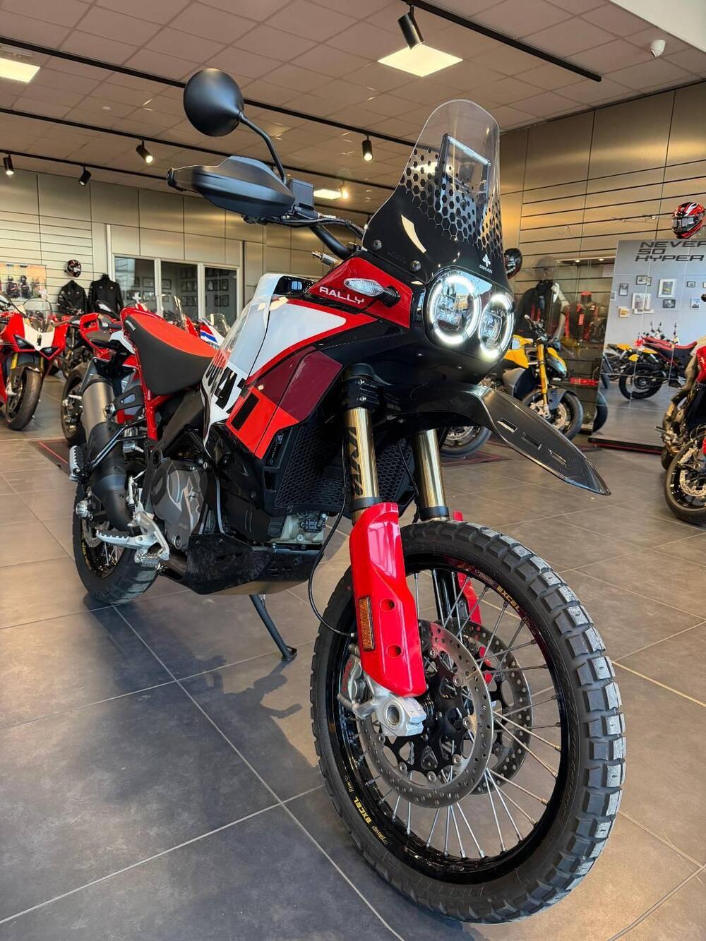 Ducati DesertX Rally (2024 - 25) (18)