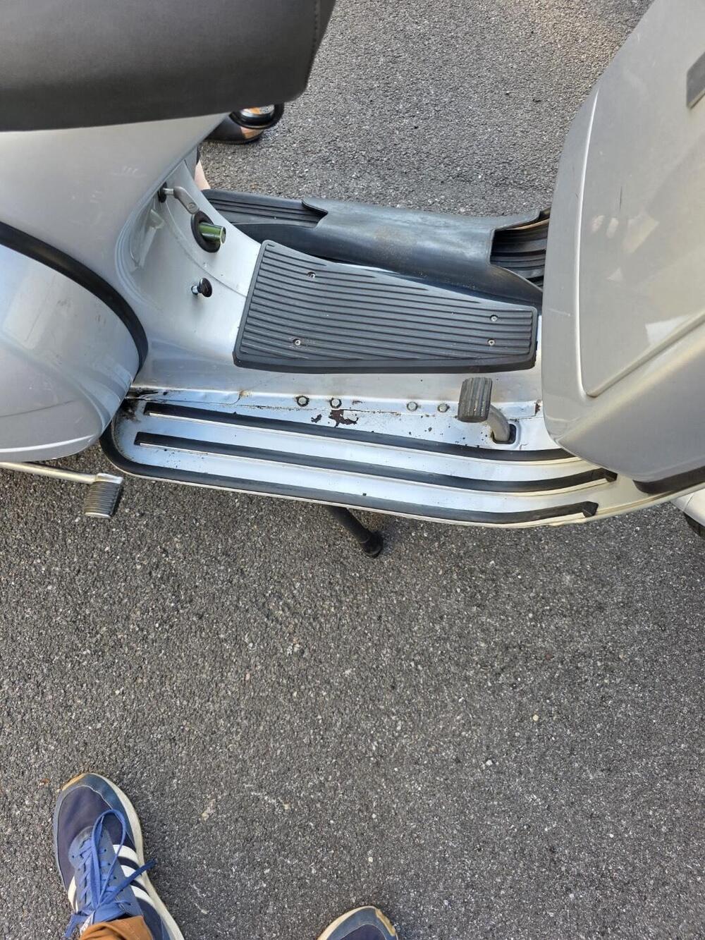 Piaggio Vespa 150 PX (1980 - 00) (3)