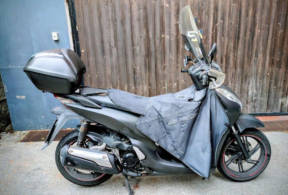 Honda SH 300 i Sport ABS (2018 - 20) (2)