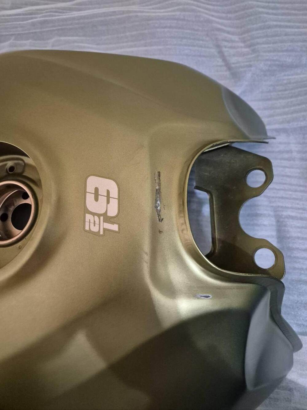 Serbatoio verde moto morini seiemezzo SCR (8)