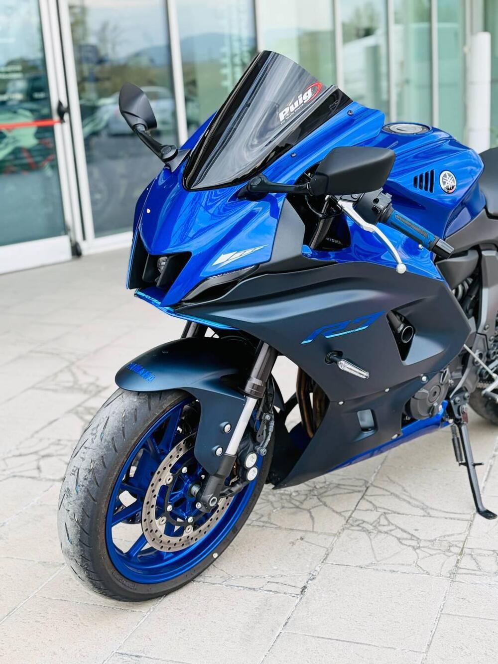 Yamaha YZF R7 (2021 - 25) (2)