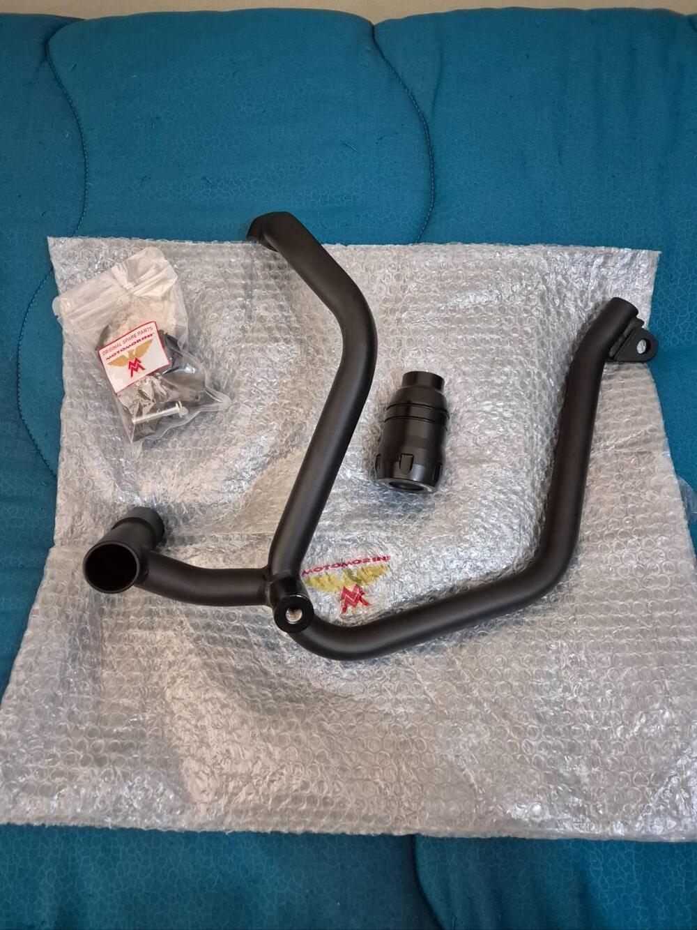 Paramotore + tampone lato SX moto morini seiemezzo (4)