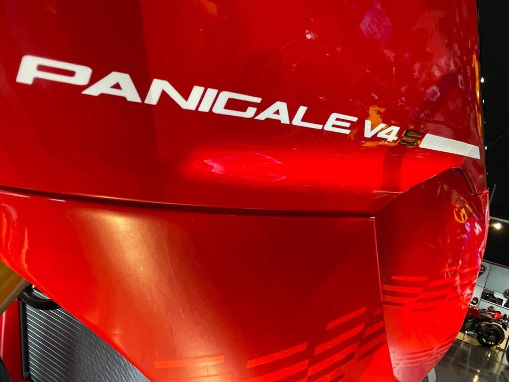 Ducati Panigale V4 S (2025 - 26) (3)
