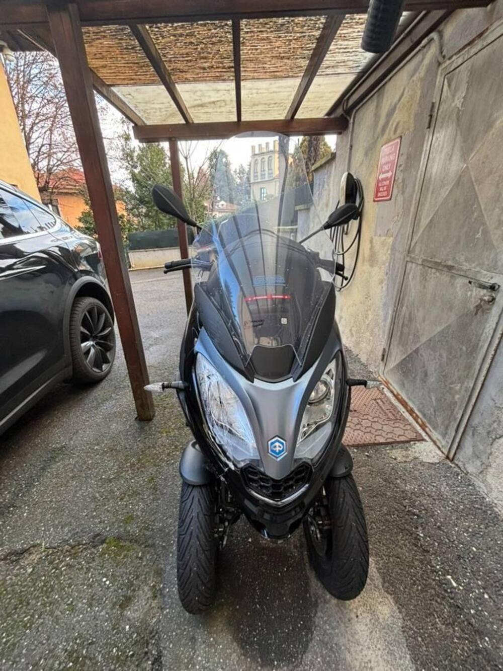 Piaggio MP3 300 ABS Hpe (2021 - 24) (4)